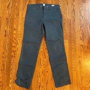 Men’s Gap Essential Khaki Straight Pants 34x34